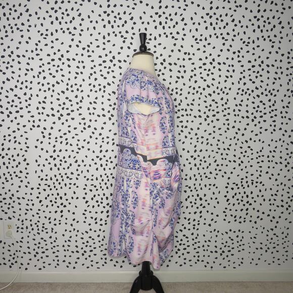 City Chic Purple Floral Draped Zipper Front V-Neck Dress - Picture 6 of 10